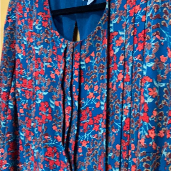 Ava & Viv Floral Blouse - Picture 9 of 10